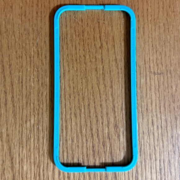 ESR Screen Protector - Picture 6 of 10